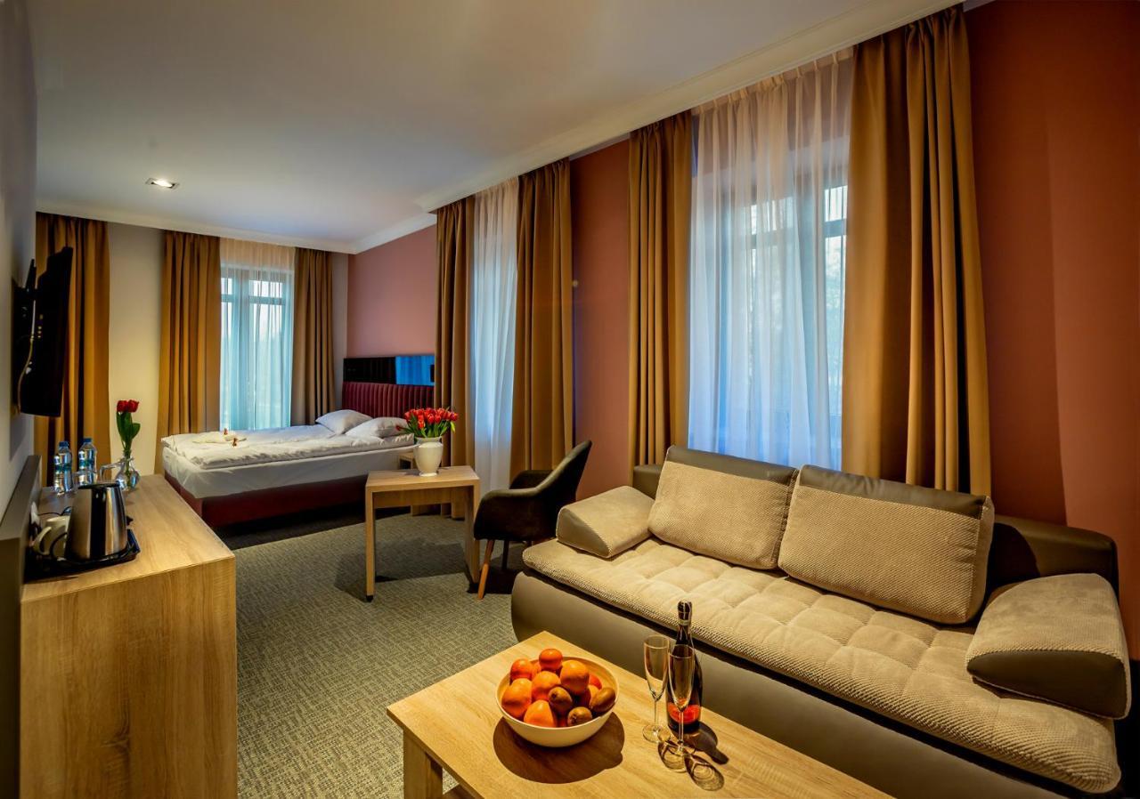 Akacja Medical Resort تشيخوتشينيك المظهر الخارجي الصورة